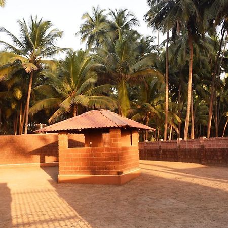 Regenta Resort Mango Village Guhagar Kudān Eksteriør bilde