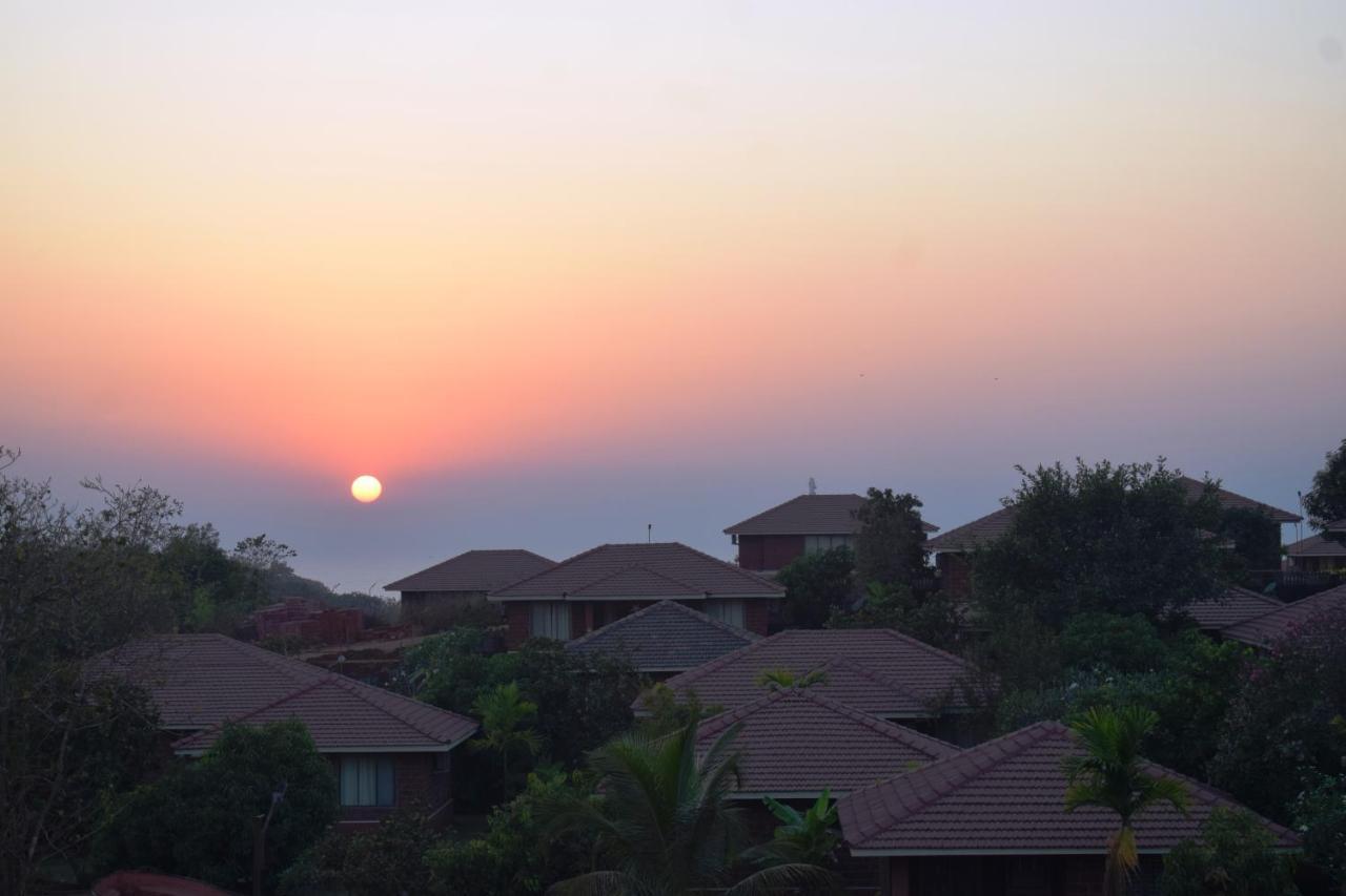 Regenta Resort Mango Village Guhagar Kudān Eksteriør bilde