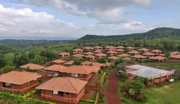 Regenta Resort Mango Village Guhagar Kudān Eksteriør bilde